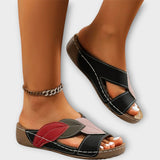 Χλόη – Άνετα Σανδάλια Slip-On με Λεπτομέρειες Δαντέλας