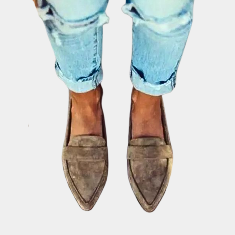 Αλεξάνδρα – Κομψά Loafers με Λεπτομέρειες Δαντέλας