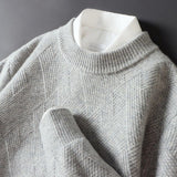 Πέτρος – Σουέτερ Cashmere με Ρομαντική Αίσθηση