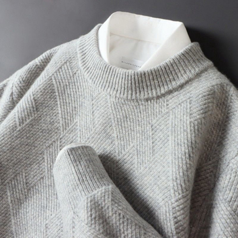 Πέτρος – Σουέτερ Cashmere με Ρομαντική Αίσθηση