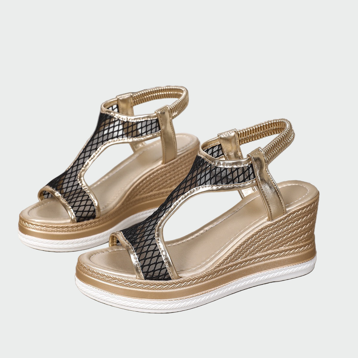 Χλόη – Κομψά Slip-On Σανδάλια με Πλατφόρμα και Λεπτομέρειες Δαντέλας