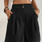 Jannika – Wide-Cut High-Waist Shorts with Pleats